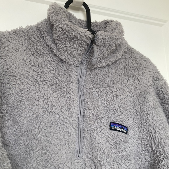 Patagonia Teddy Quarter Zip - Picture 2 of 4